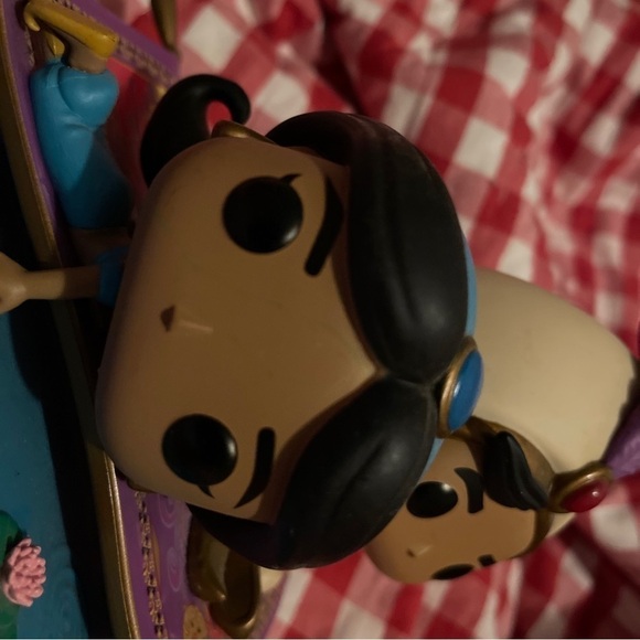Funko Pop! Aladdin & Jasmine Magic Flying Carpet Ride Disney #480 Movie Moments - Picture 3 of 5